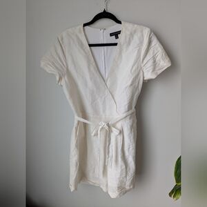 Banana Republic linen/ cCotton blend shorts romper- Size 12